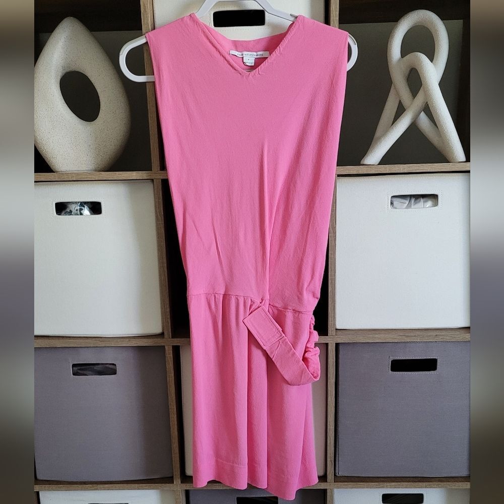 Pink Diane Von Fustenberg dress Sz 6